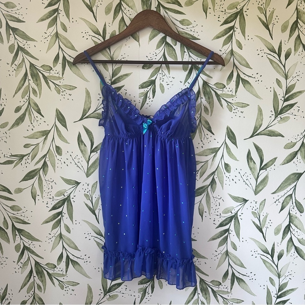 Victoria’s Secret Y2K babydoll camisole. Size small.